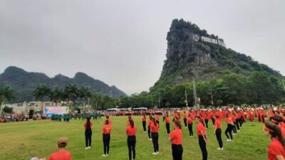 279157112 802999743997213 1173051202297637000 N